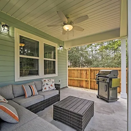 West End Home With Yard Less Than 1 Mi To Beach Access!